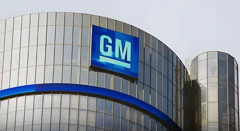 底特律的黄昏：福特、通用为何从全球巨头走向小众边缘？